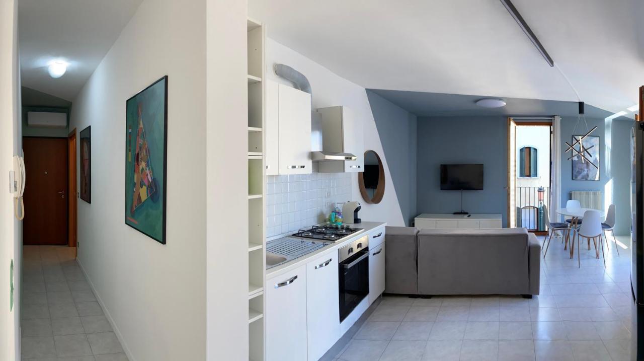 Serendipity Apartment Velence Kültér fotó